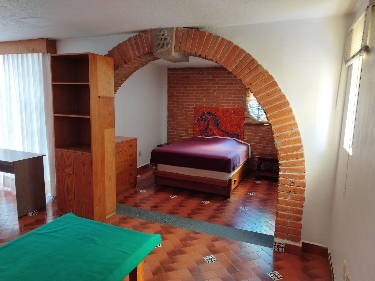 Linda Casa en Venta con Jardín en Los Cipreses, Coyoacán