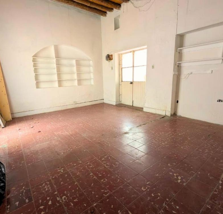 Casa con 8 Habitaciones en Venta, Parras de La Fuente Centro
