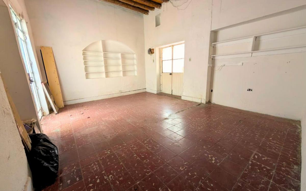 Casa con 8 Habitaciones en Venta, Parras de La Fuente Centro