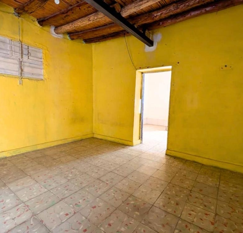 Casa con 8 Habitaciones en Venta, Parras de La Fuente Centro