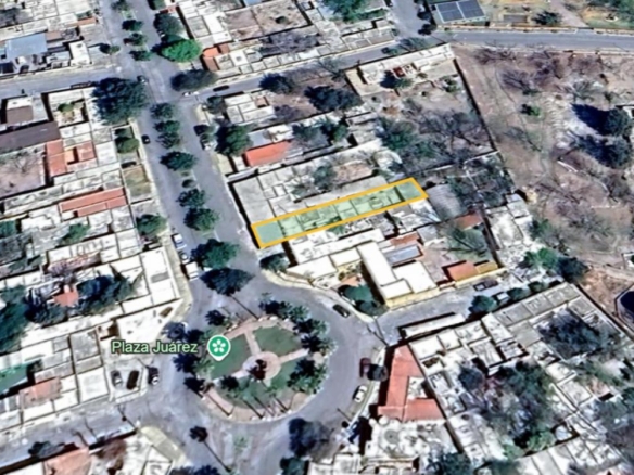 Casa con 8 Habitaciones en Venta, Parras de La Fuente Centro