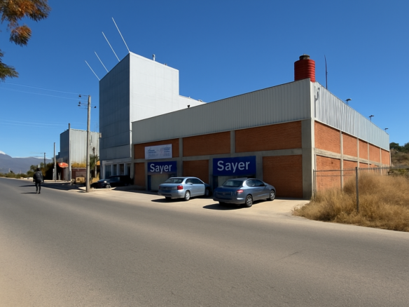 BODEGA EN CUILAPAM DE 940 M2 A ORILLA DE CARRETERA