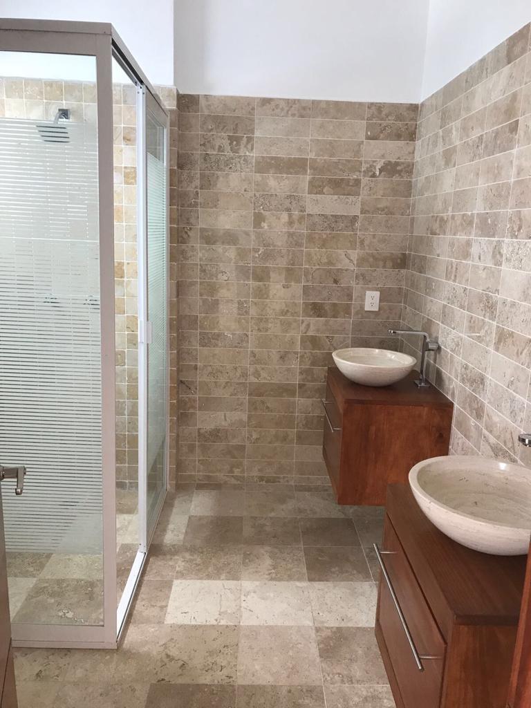 CASA JOSE CASA EN VENTA EN FRACCIONAMIENTO PRIVADO MUY CERCA DE PLAZA DEL VALLE Y PLAZA OAXACA