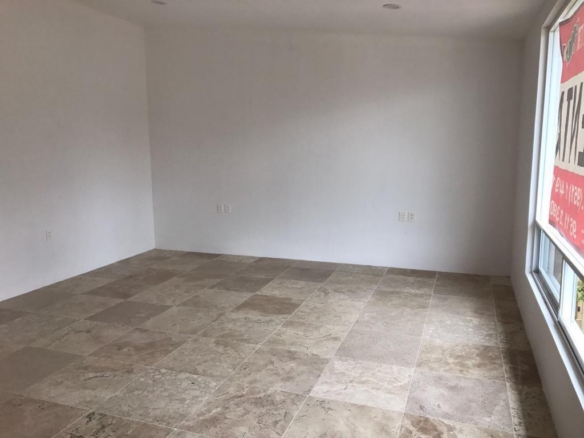 ​CASA EN VENTA EN FRACCIONAMIENTO PRIVADO MUY CERCA DE PLAZA DEL VALLE Y PLAZA OAXACA