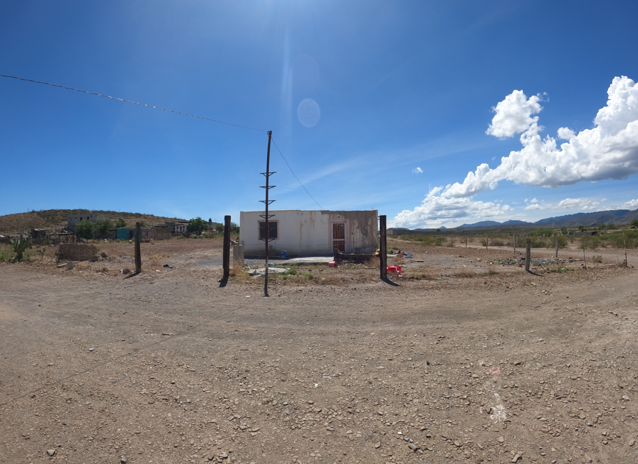 Captura de pantalla 2026-05-20 132137 Casa con amplio terreno en Ejido Parras