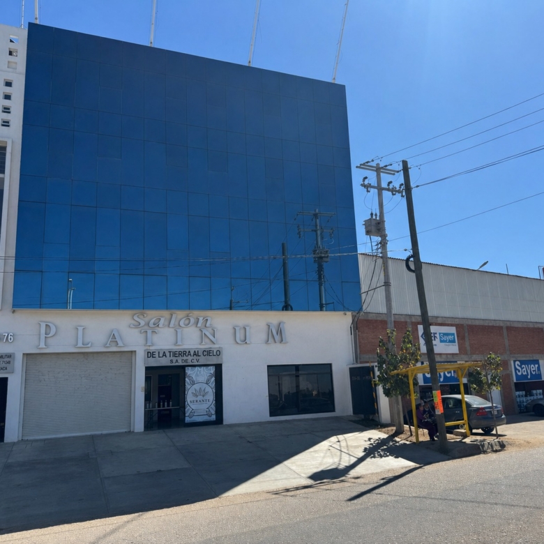 SE RENTA EDIFICIO PLATINUM EN CUILAPAM