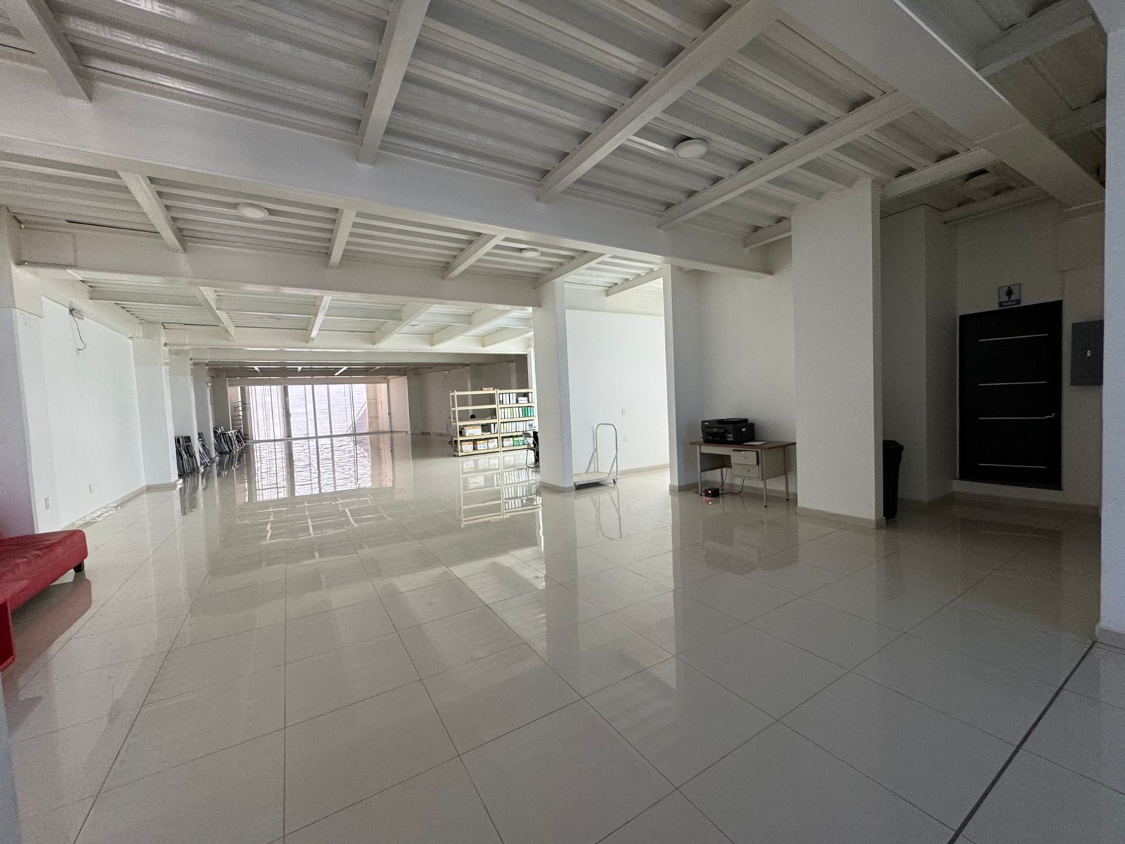 SE RENTA EDIFICIO PLATINUM EN CUILAPAM
