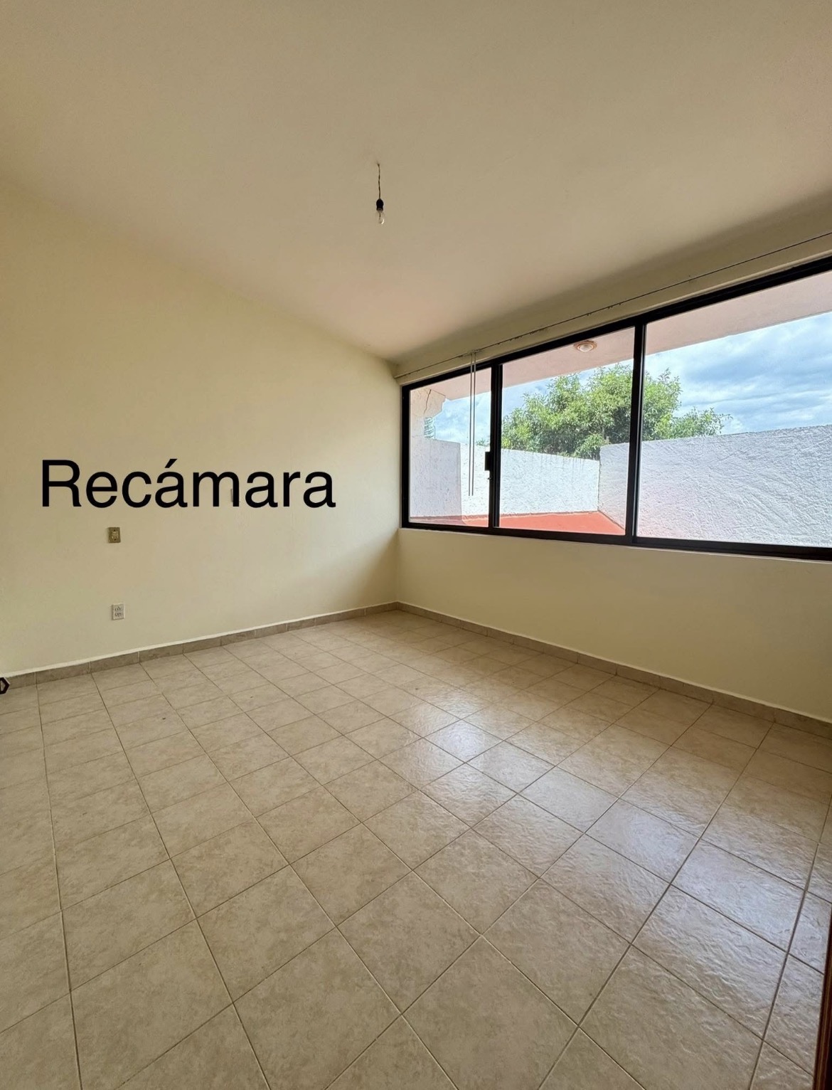 IMG_8205 CASA EN VENTA. LOMAS DE SIERRA JUAREZ