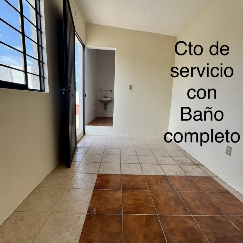 CASA EN VENTA. LOMAS DE SIERRA JUAREZ