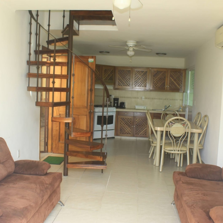 DEPARTAMENTO EN HUATULCO. A 10 MINUTOS DE LA PLAYA CAMINANDO