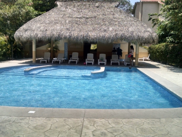 Departamento 3 recamaras amueblado a 10 minutos de playa Santa Cruz Huatulco. Ideal para Airbnb