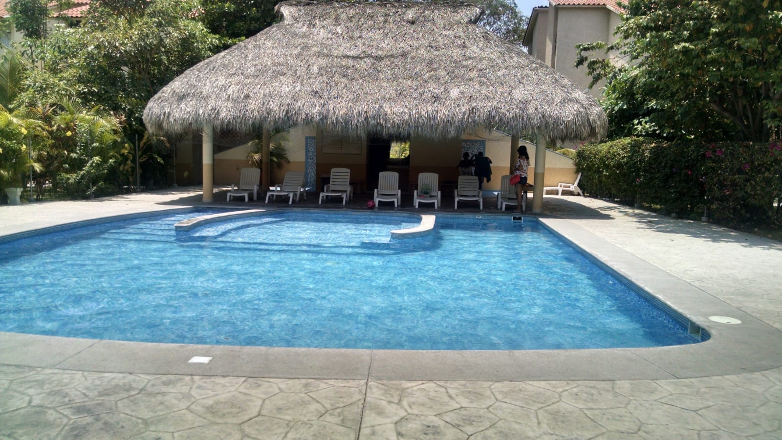 PHOTO-2026-05-18-19-20-36 DEPARTAMENTO EN HUATULCO. A 10 MINUTOS DE LA PLAYA CAMINANDO