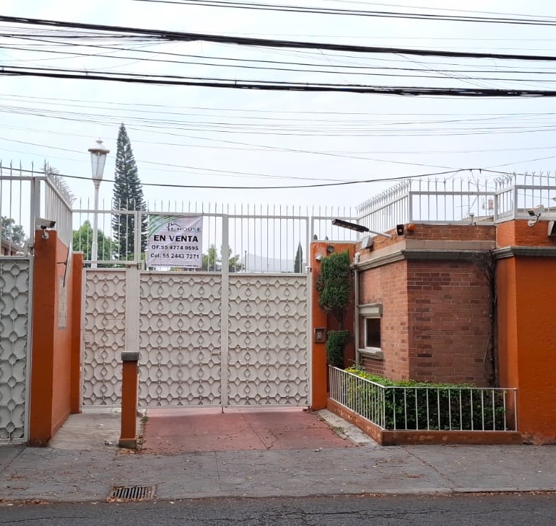 Casa en Granjas Coapa: Confort, Seguridad y Ubicación Privilegiada
