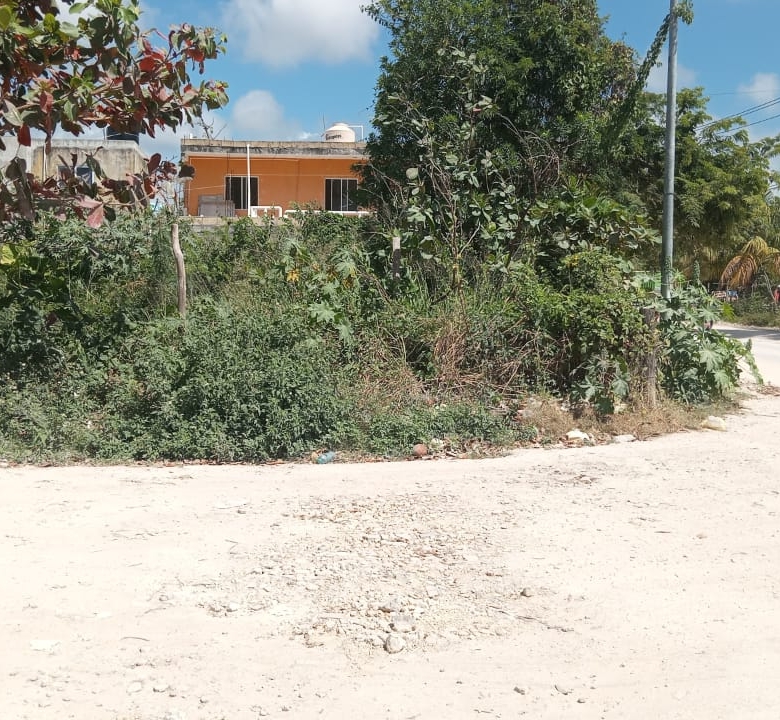 LOTE EN VENTA EN PUERTO MORELOS