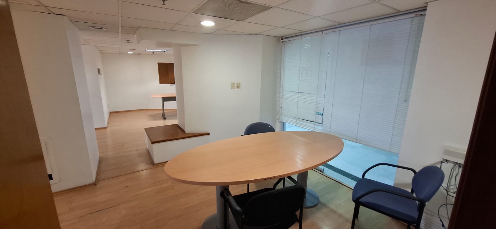WhatsApp Image 2026-05-28 at 9.19.14 AM (1) World Trade Center- Oficina en venta.