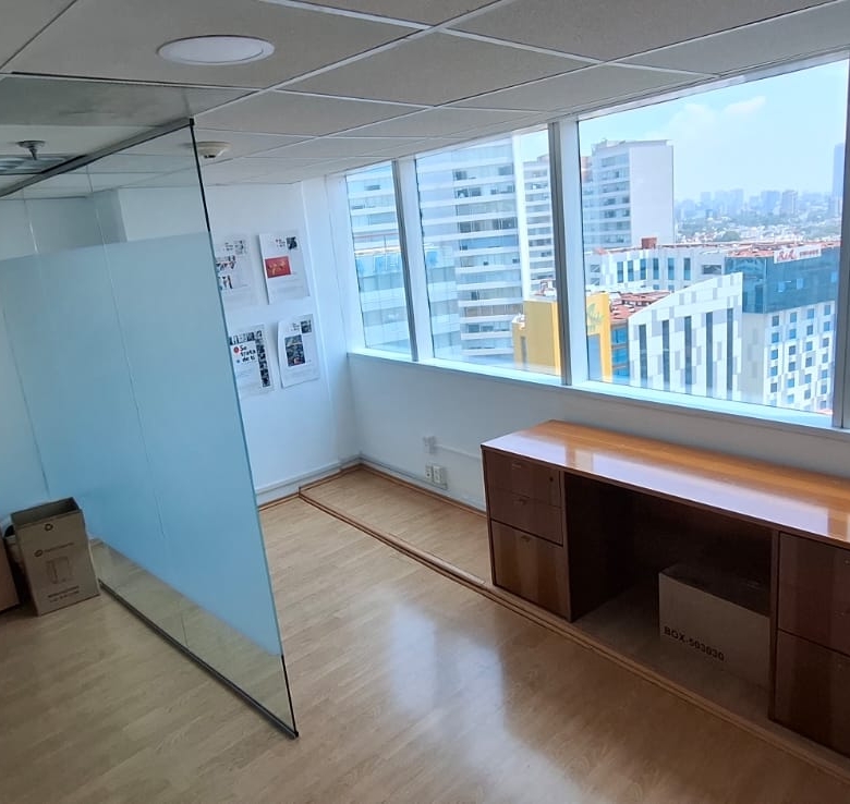 World Trade Center- Oficina en venta.