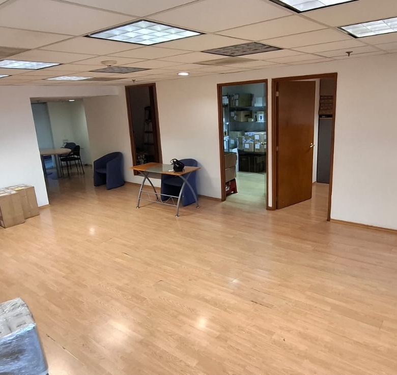 World Trade Center- Oficina en venta.