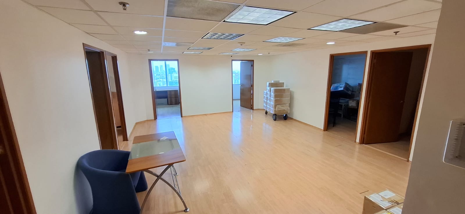 WhatsApp Image 2026-05-28 at 9.19.19 AM (1) World Trade Center- Oficina en venta.