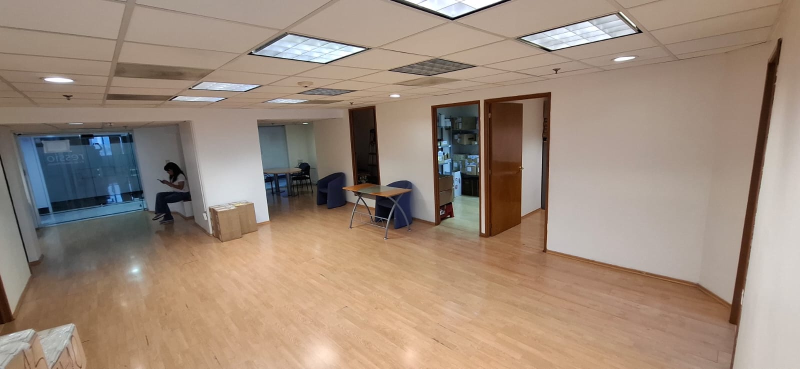 WhatsApp Image 2026-05-28 at 9.19.20 AM (1) World Trade Center- Oficina en venta.