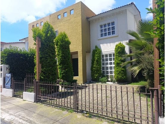 Casa en Venta en Villas del Campo Calimaya