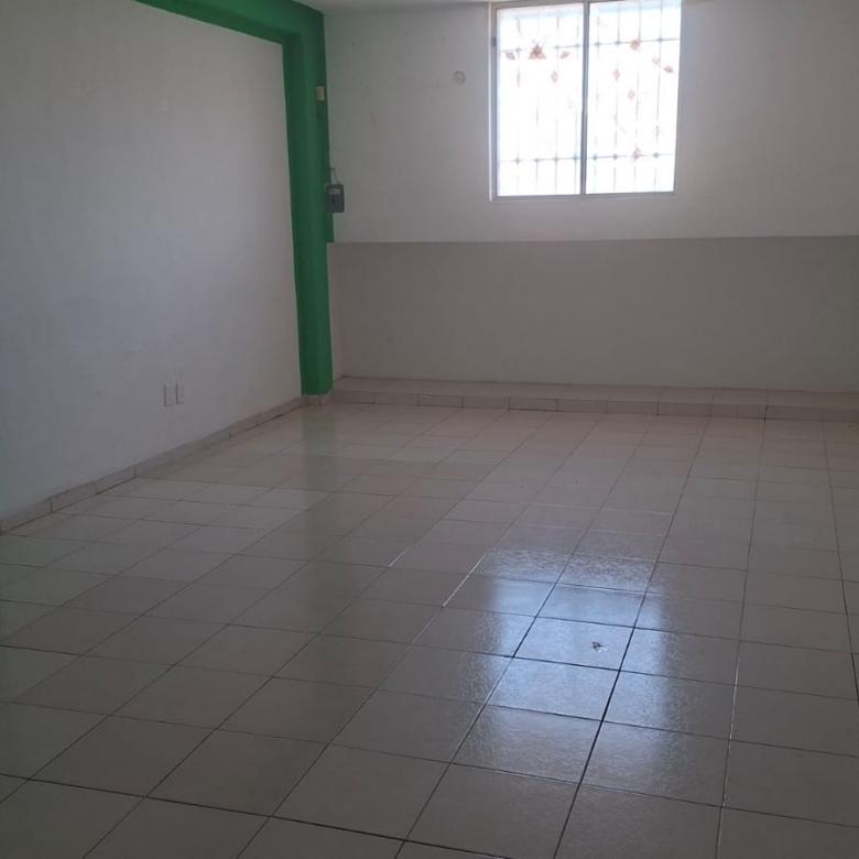 Edificio Comercial en Venta sobre Av. Tulum – 10 Locales y Oficinas | Excelente Ubicación en Cancún