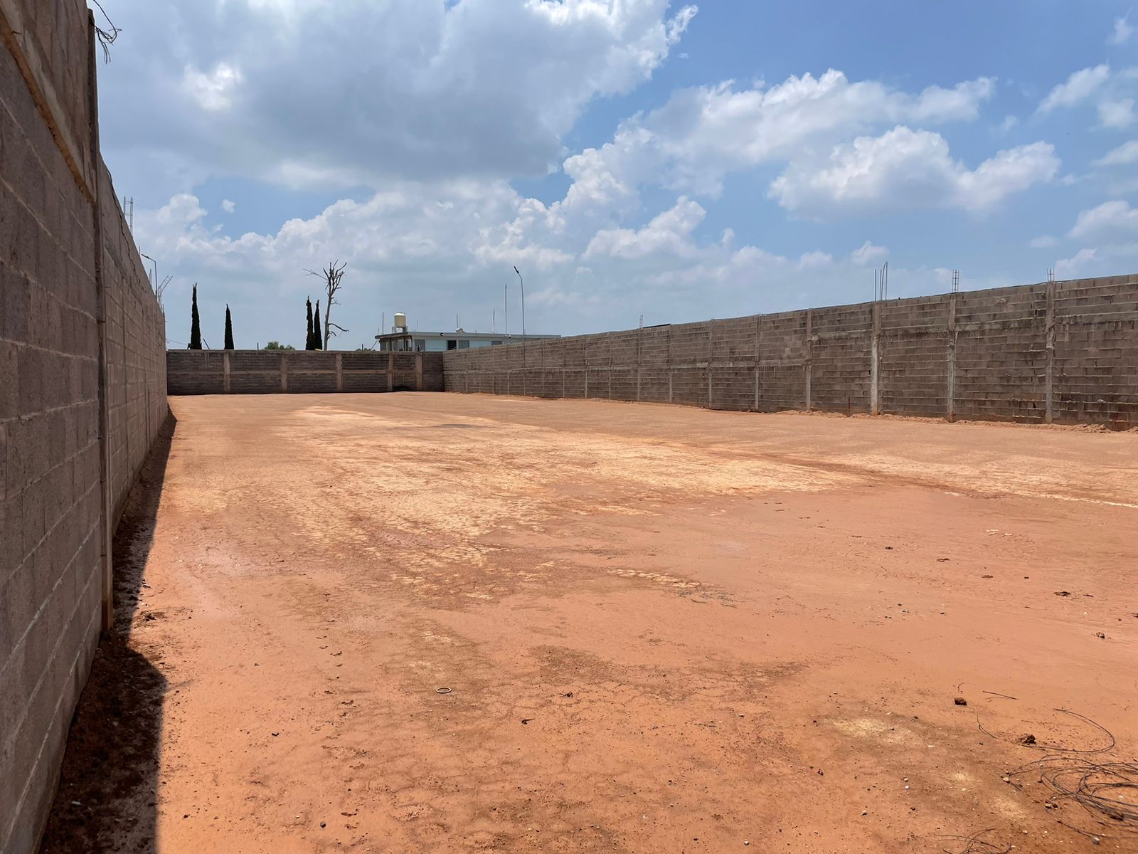TERRENOS EN VENTA Y/O RENTA