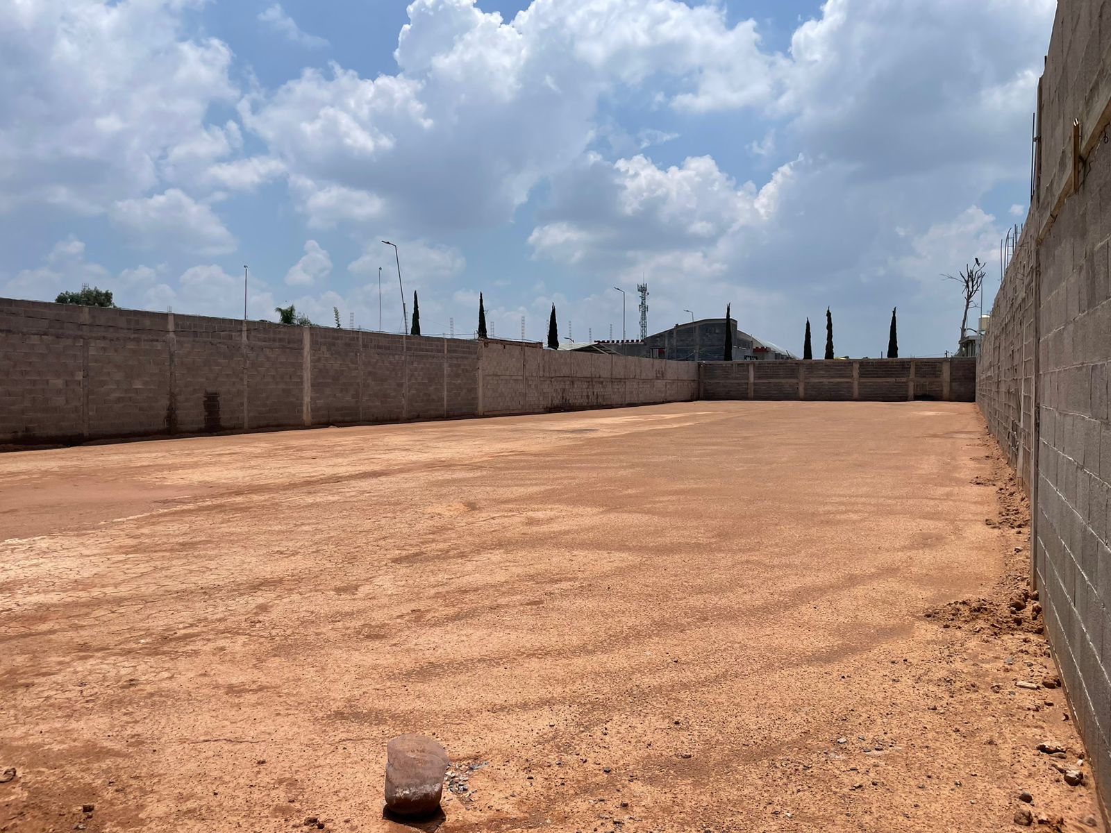 TERRENOS EN VENTA Y/O RENTA