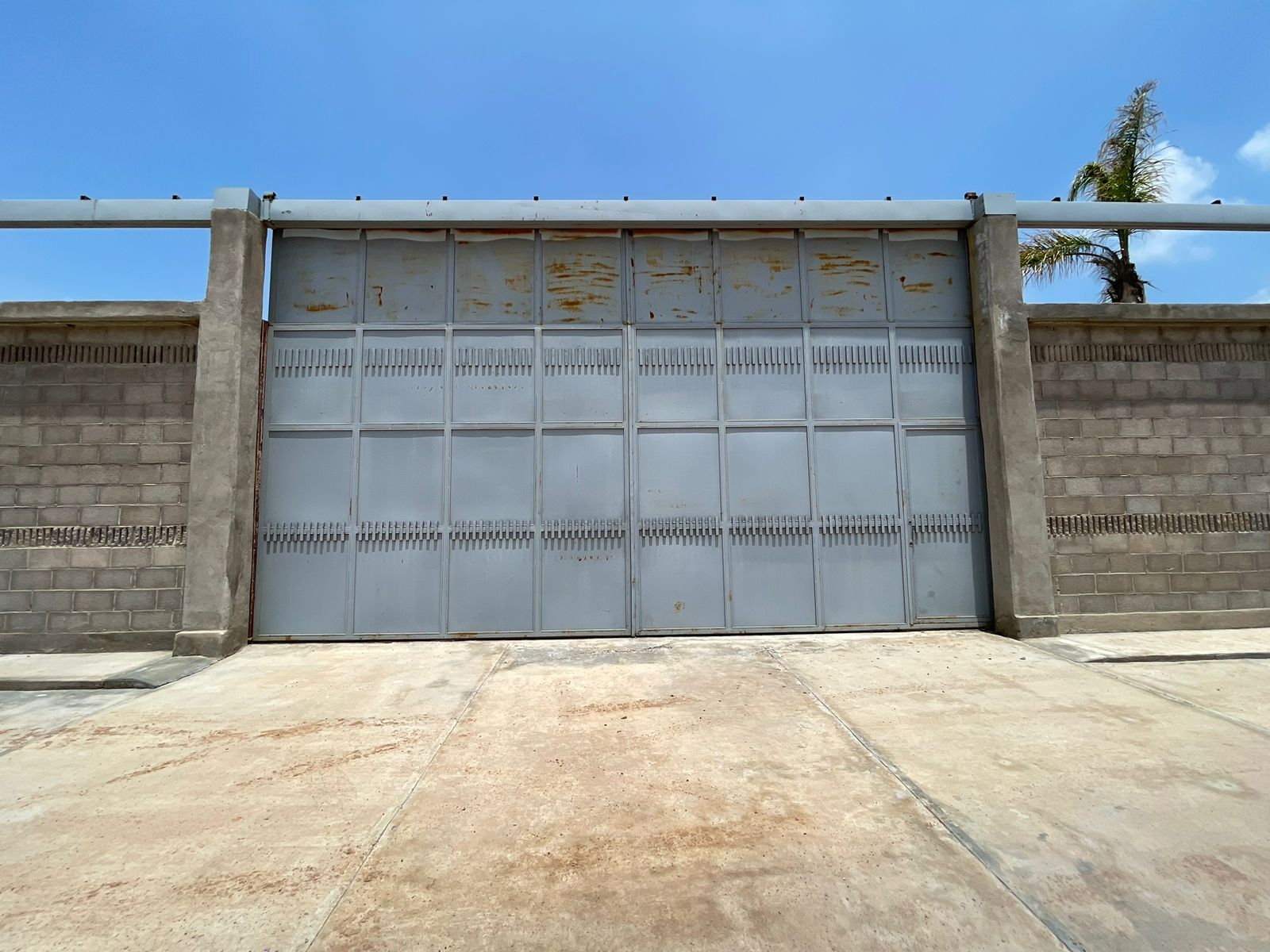 TERRENOS EN VENTA Y/O RENTA