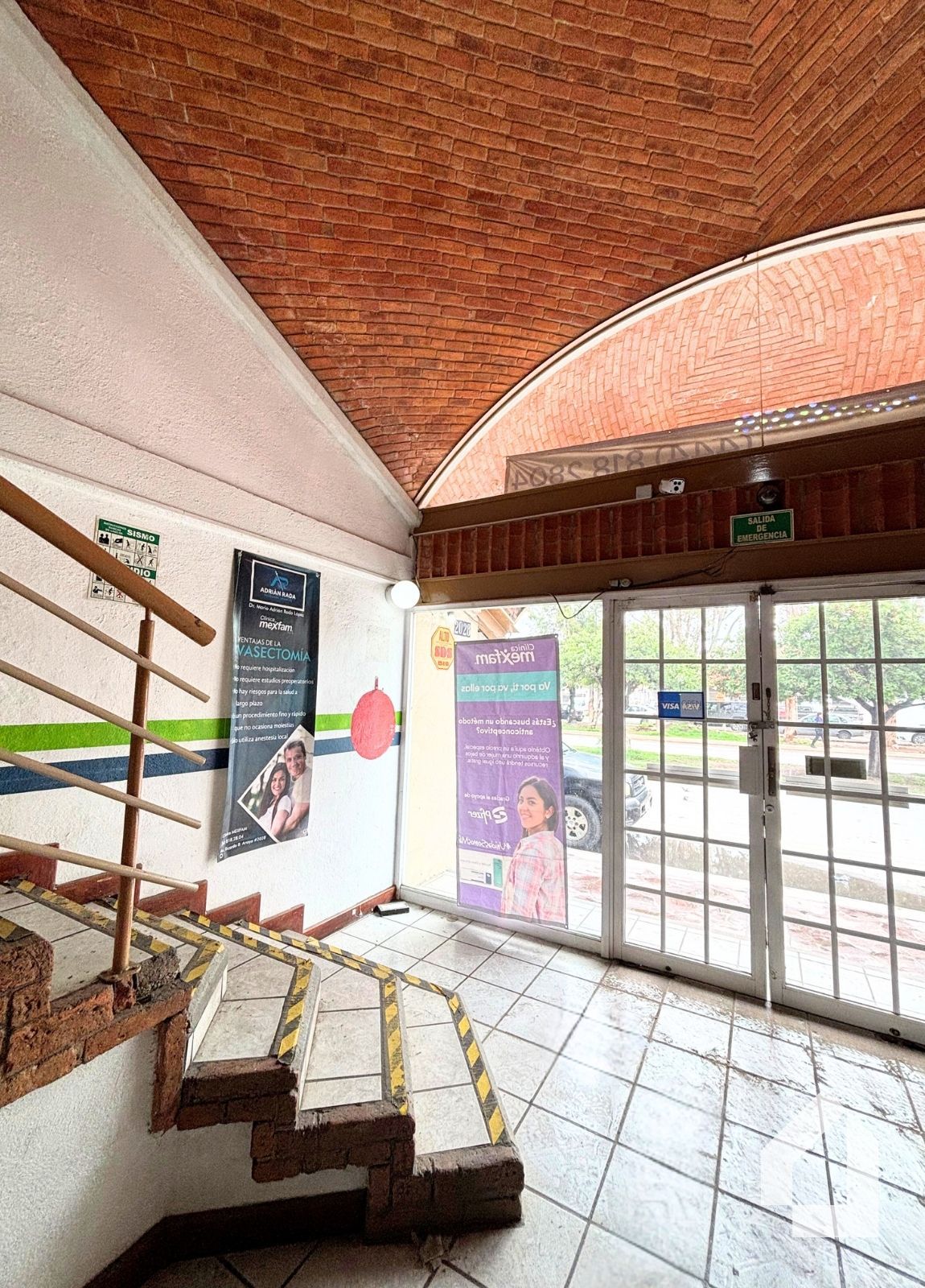 1000675028 CLÍNICA EN VENTA – REMATE POR DEBAJO DE SU AVALÚO