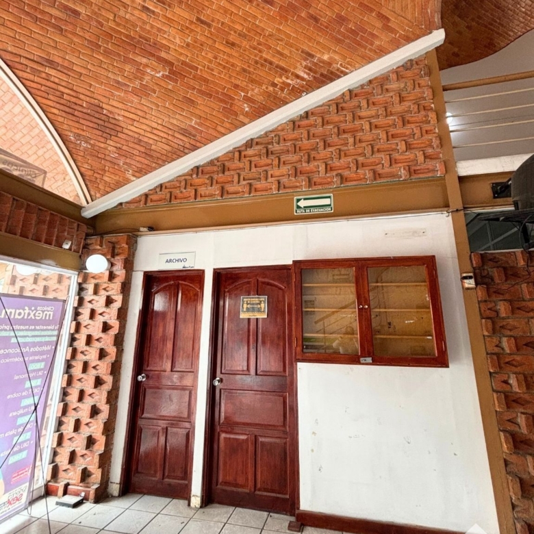 CLÍNICA EN VENTA – REMATE POR DEBAJO DE SU AVALÚO