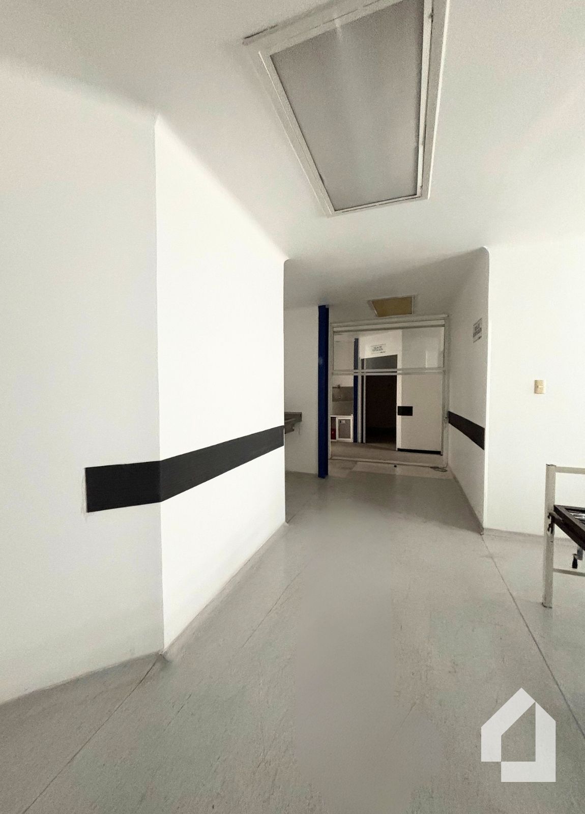 1000675067 CLÍNICA EN VENTA – REMATE POR DEBAJO DE SU AVALÚO