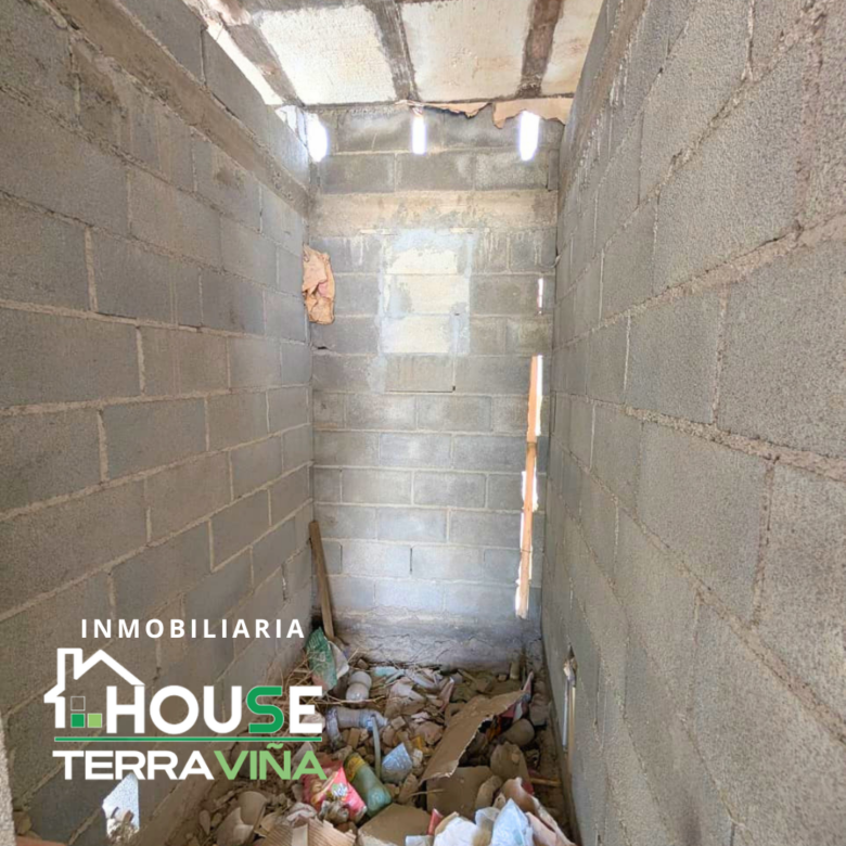 Terreno en venta en Barrio del Santo Niño de 129.92 m2
