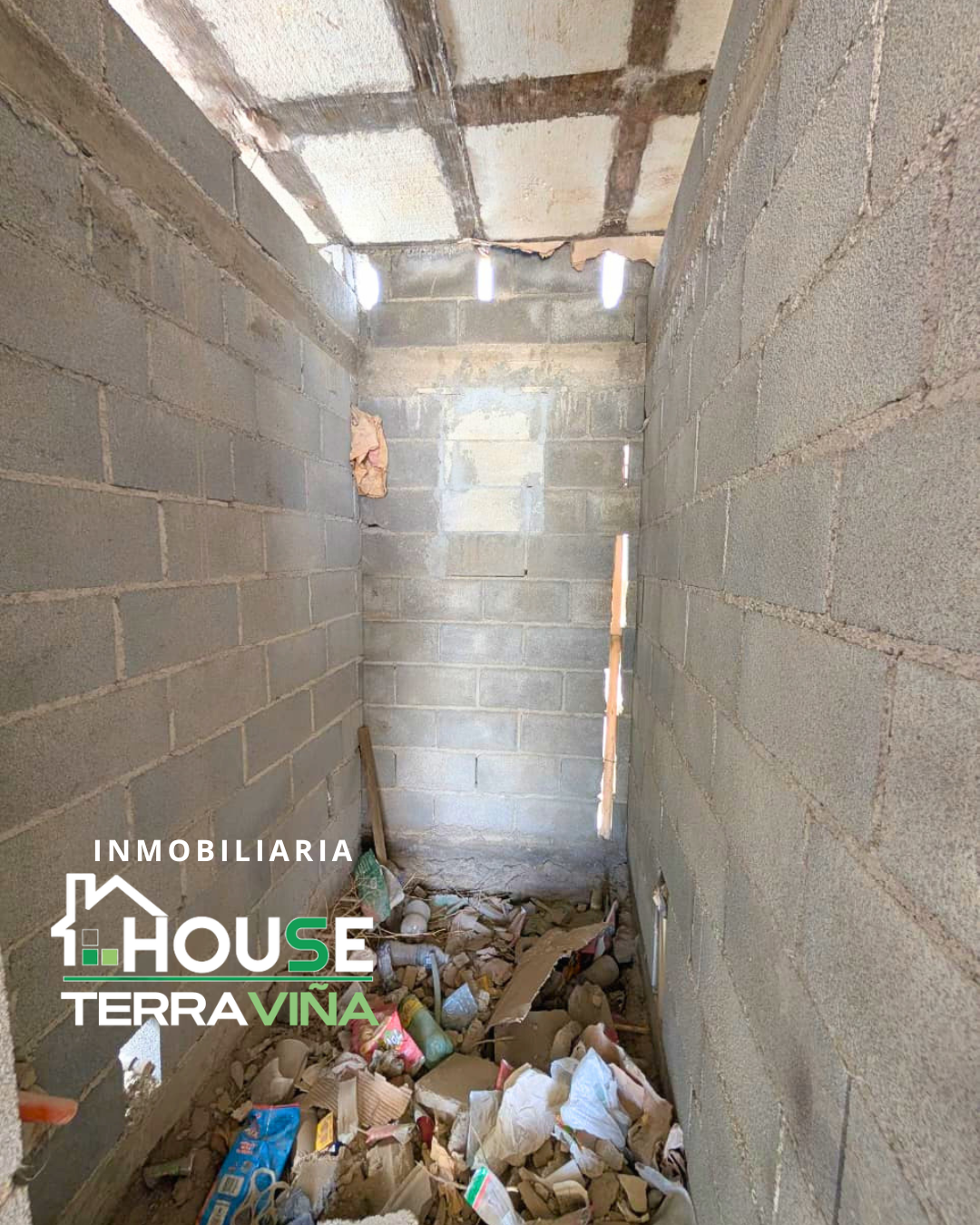 131 Terreno en venta en Barrio del Santo Niño de 129.92 m2