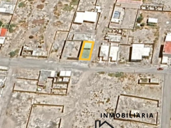Terreno en venta en Barrio del Santo Niño de 129.92 m2