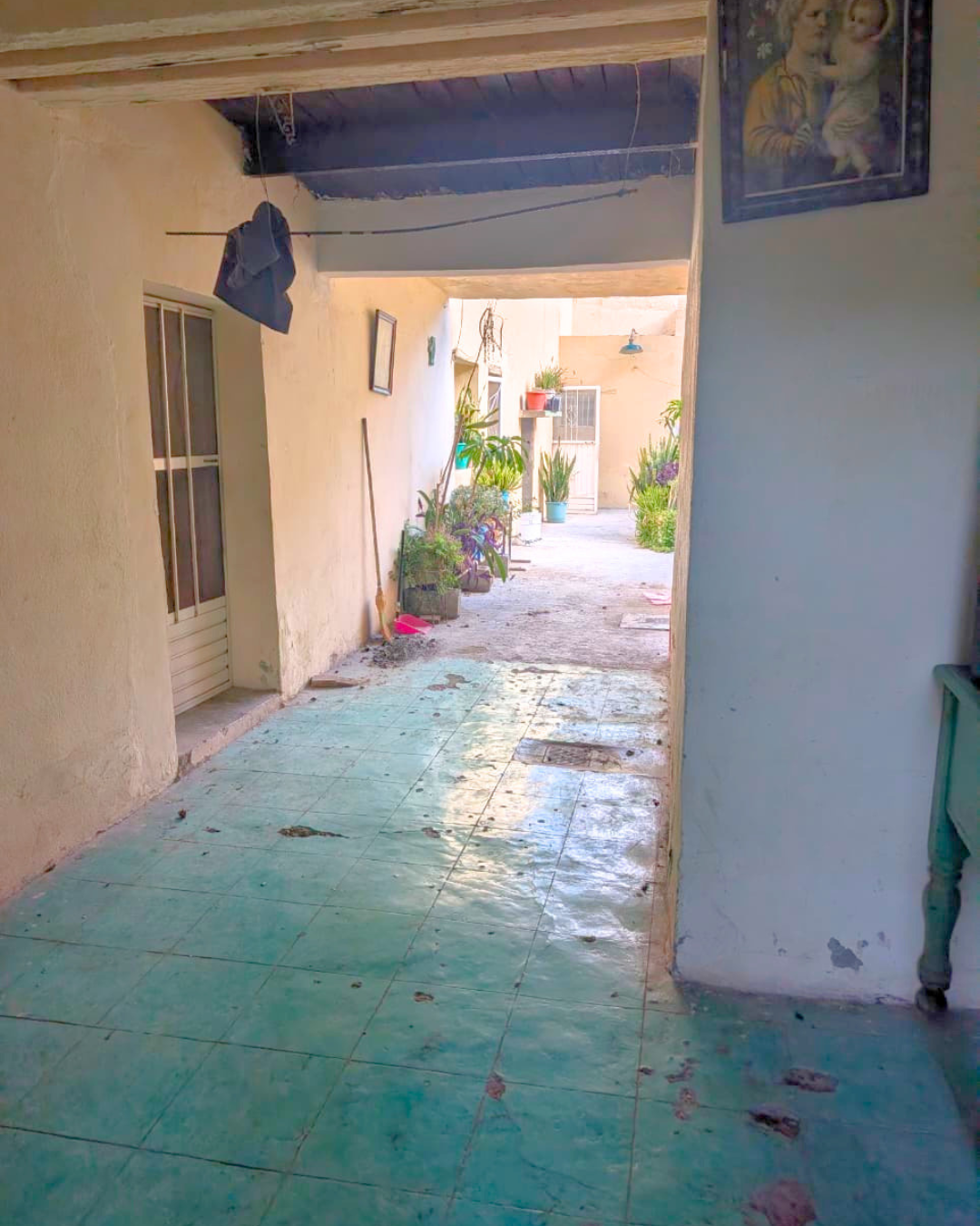 144 Casa en Venta de 5 habitaciones