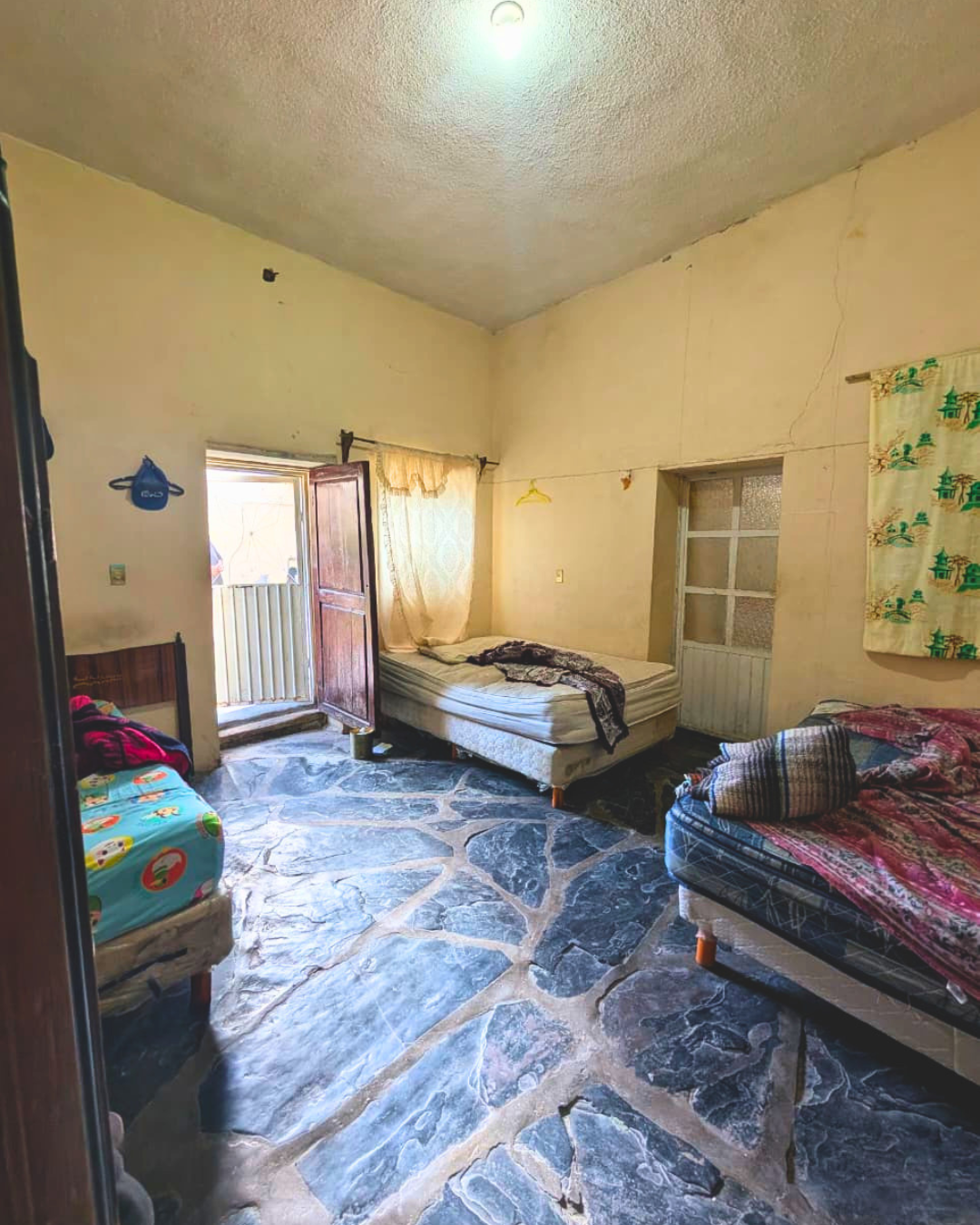 145 Casa en Venta de 5 habitaciones