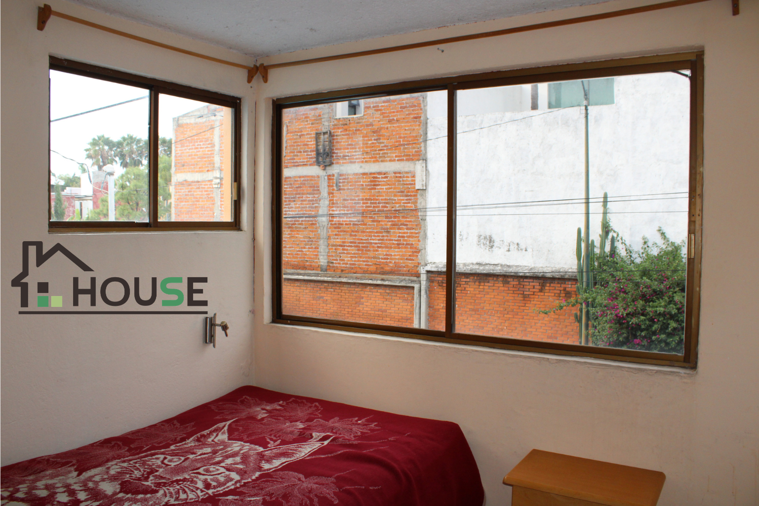 15 AMPLIA CASA EN VENTA 11 HABITACIONES FRACIONAMIENTO RINCON DE OCOLUSEN