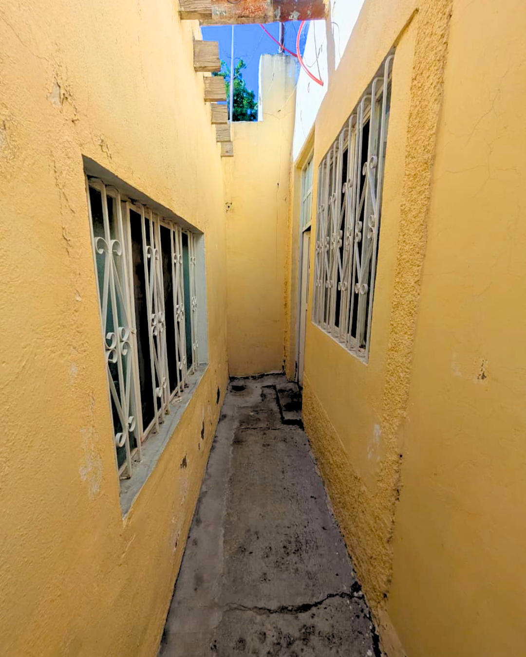 151 Casa en Venta de 5 habitaciones