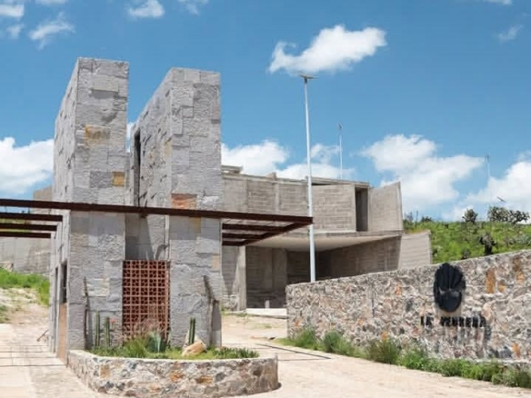 VENTA DE TERRENO “LA PEDRERA” EN PUEBLO MAGICO ARMADILLO DE LOS INFANTE, MUNICIPIO DE ZARAGOZA, S.L.P.