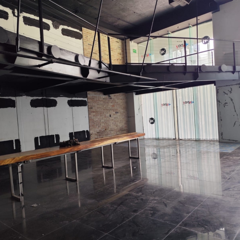 RENTA: Local comercial en Santa Fe, ciudad de México
