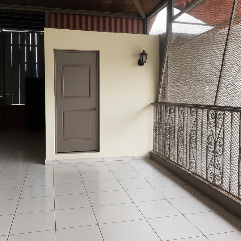 CASA EN VENTA 3 NIVELES EN SAN MARTIN MEXICAPAM