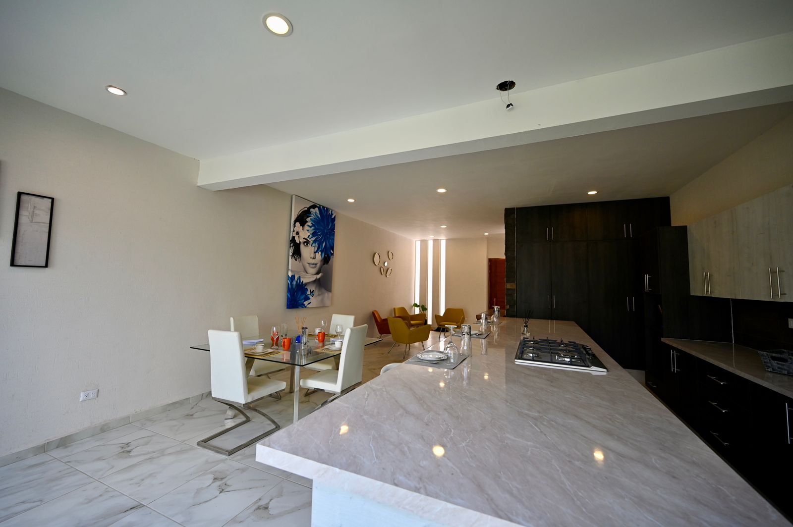 HERMOSA RESIDENCIA/FRACCIONAMIENTO RAMBLAS LOS CABOS /VILLA DE POZOS, S.L.P.