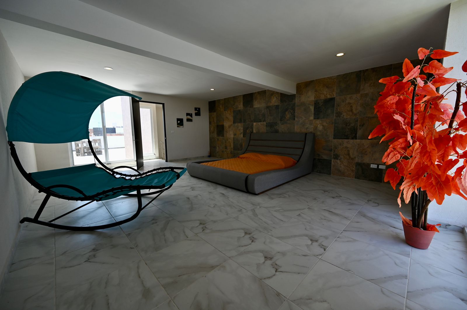 HERMOSA RESIDENCIA/FRACCIONAMIENTO RAMBLAS LOS CABOS /VILLA DE POZOS, S.L.P.