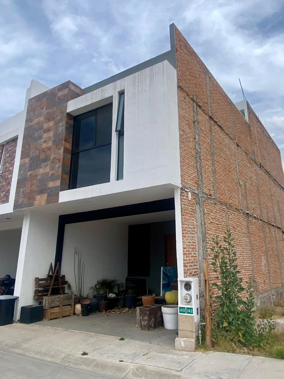 RESIDENCIA PRIVADA RAMBLAS LOS CABOS/VILLA DE POZOS SAN LUIS POTOSI/SUPER PRECIO $3´350,000