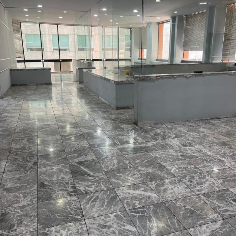 VENTA: Oficina en edificio ubicado en Radiatas 46, Bosques de las Lomas , Cuajimalpa, CDMX.