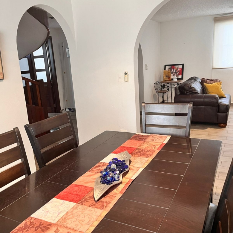CASA MIRIAM