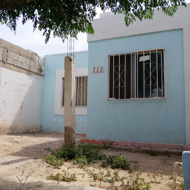 CASA EN CERRADAS MIRAVALLE, GOMEZ PALACIO