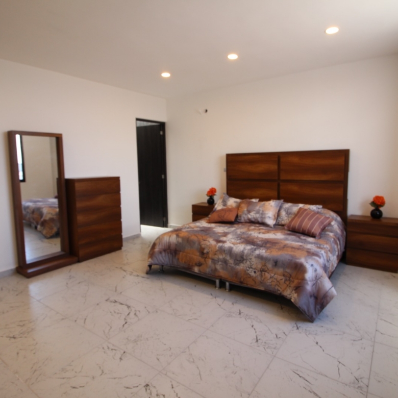 HERMOSA RESIDENCIA/FRACCIONAMIENTO RAMBLAS LOS CABOS /VILLA DE POZOS, S.L.P.