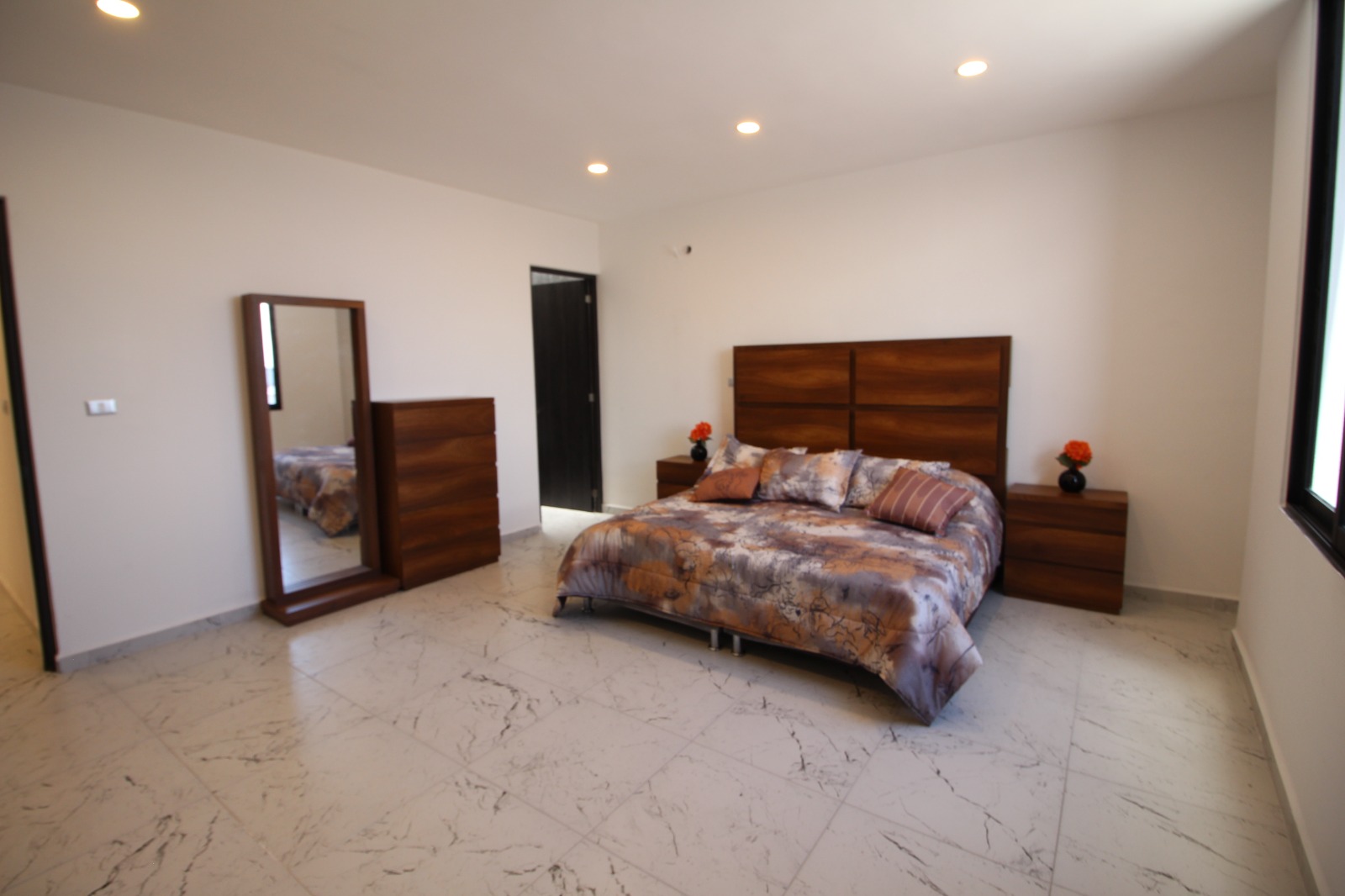 HERMOSA RESIDENCIA/FRACCIONAMIENTO RAMBLAS LOS CABOS /VILLA DE POZOS, S.L.P.