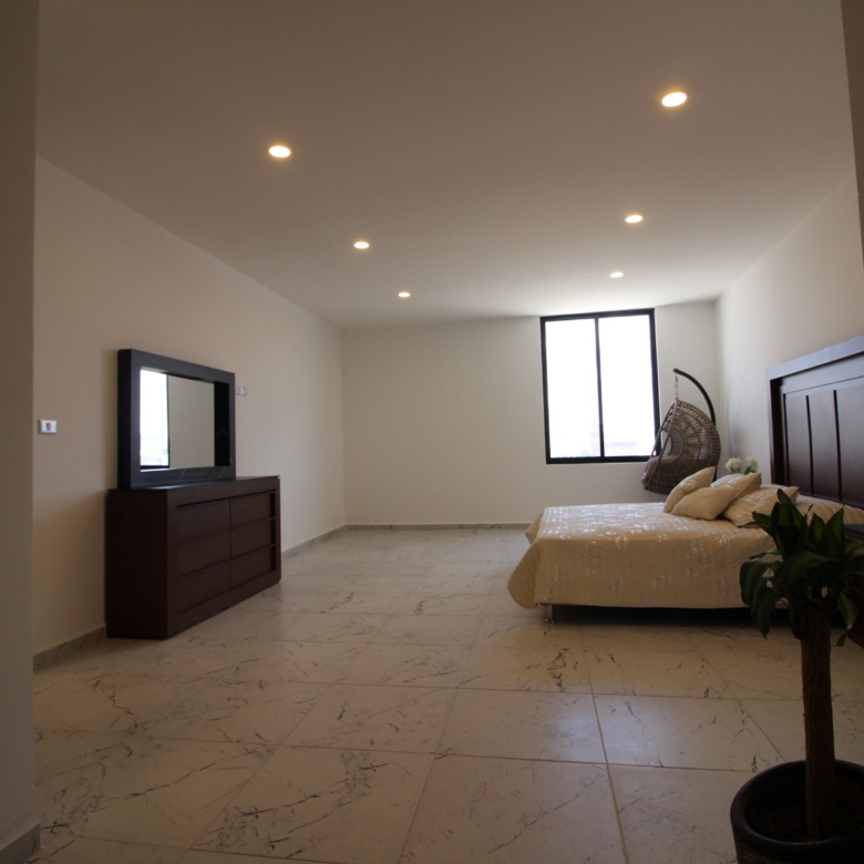 HERMOSA RESIDENCIA VILLAMAGNA/560 Metros de Construcción!
